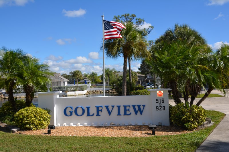 Golfview Venice Entrance